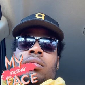 Meet your Posher, Micah